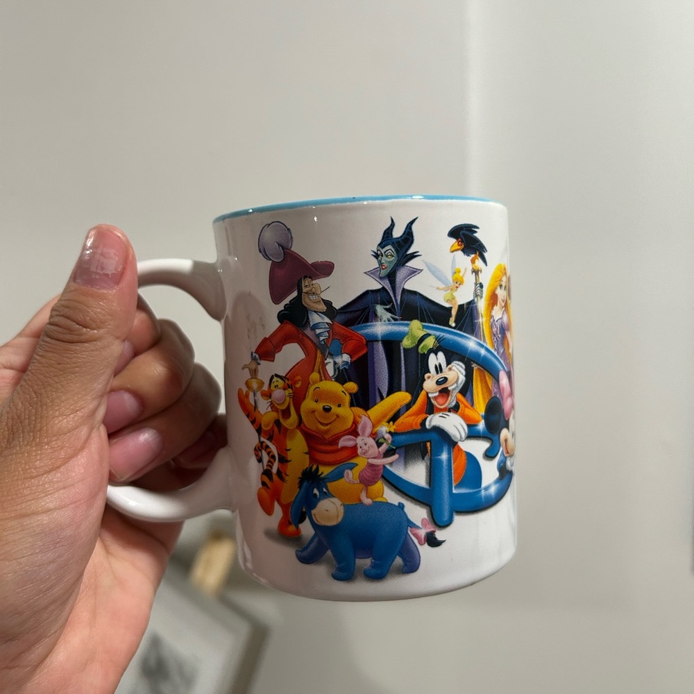Disney Jerry Leigh White Mug